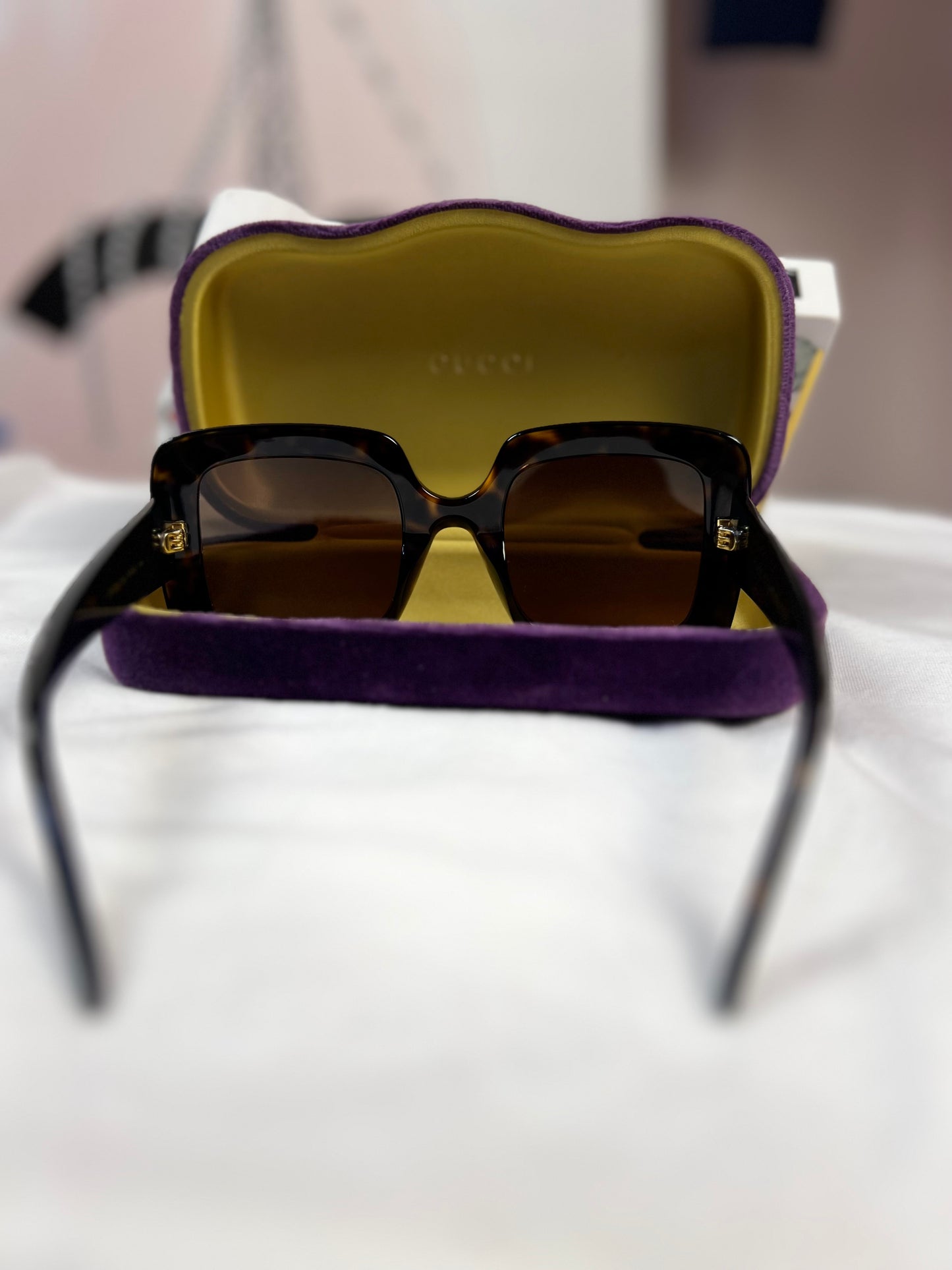 GUCCI SUNGLASS