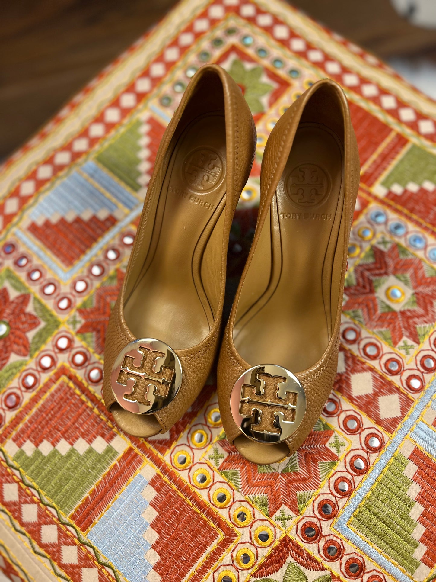 TORY BURCH WEDGES